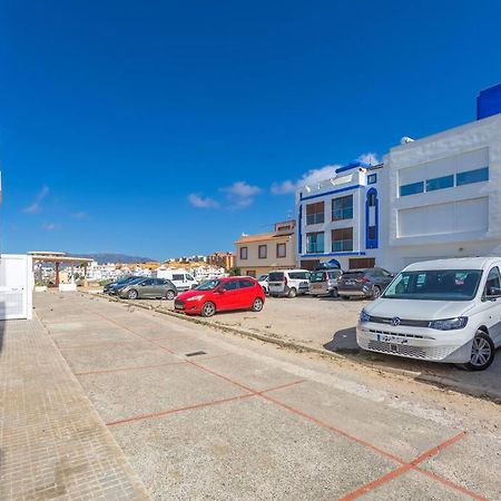 Tarifa Beach Apartment With Ocean Views And Pool Екстер'єр фото
