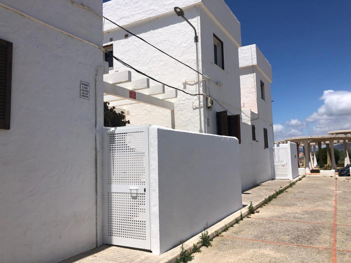 Tarifa Beach Apartment With Ocean Views And Pool Екстер'єр фото