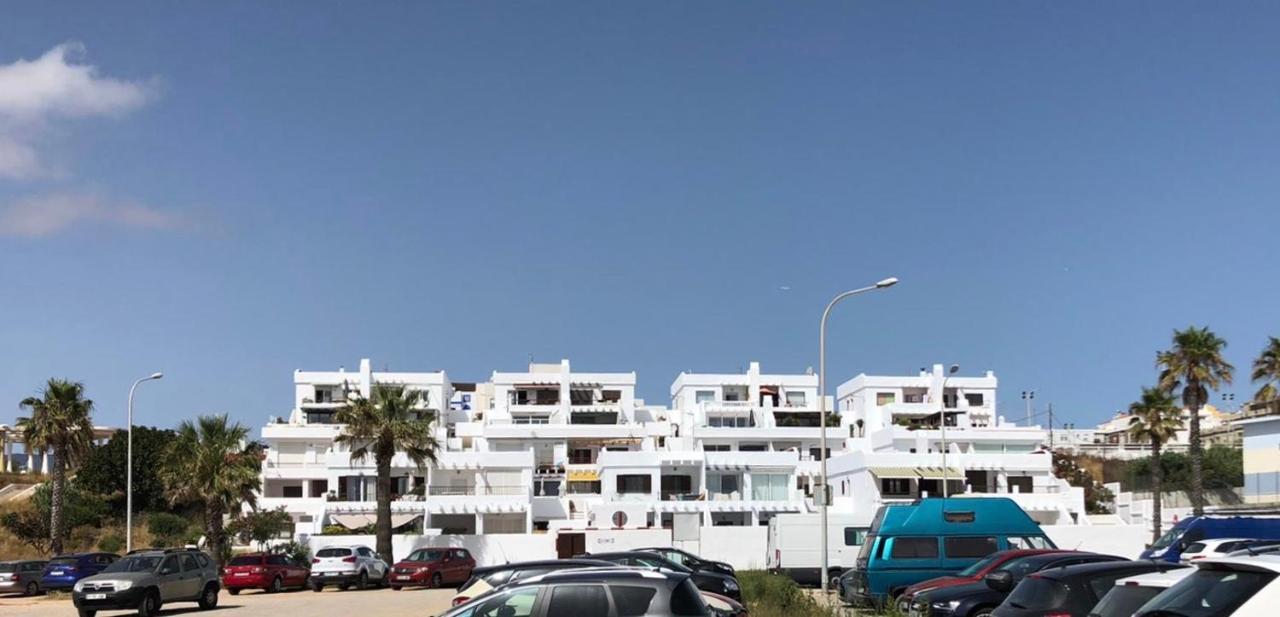 Tarifa Beach Apartment With Ocean Views And Pool Екстер'єр фото
