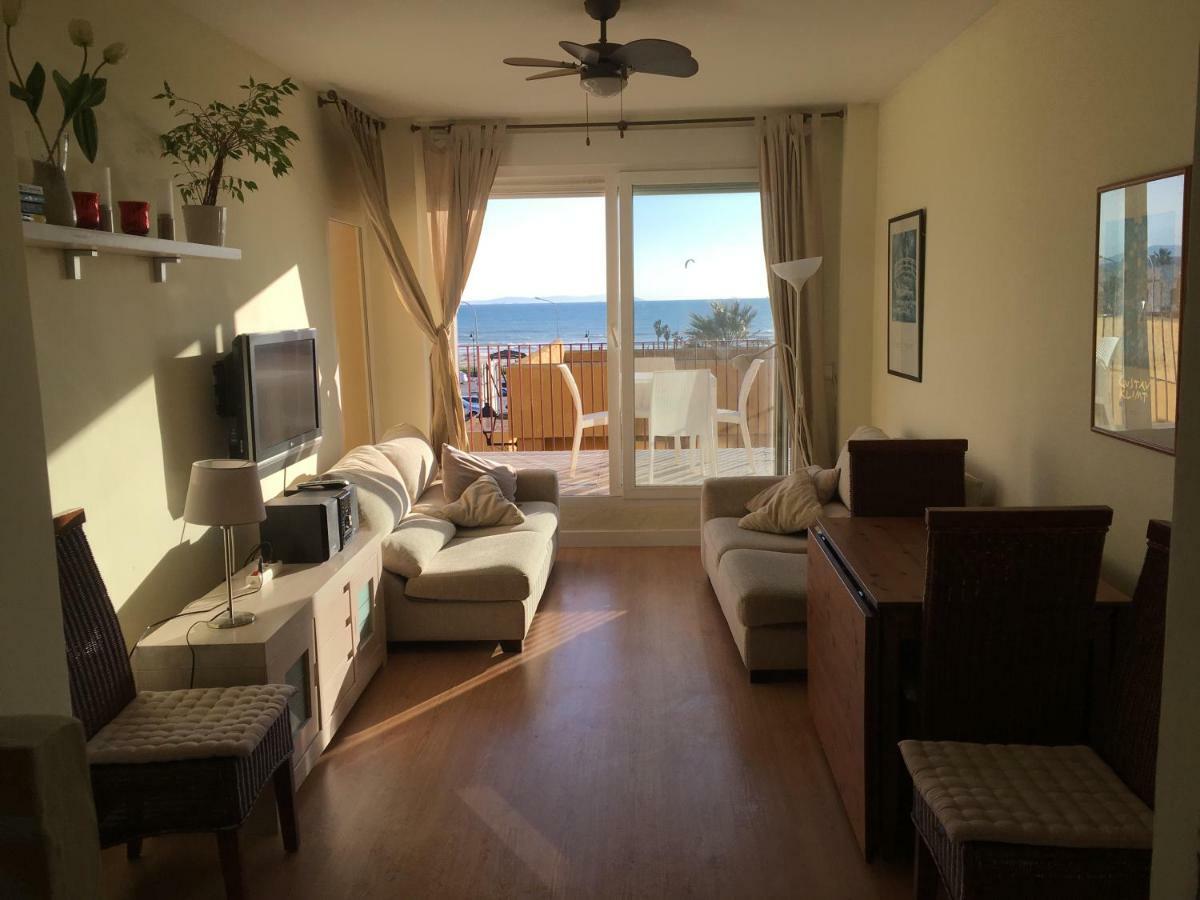 Tarifa Beach Apartment With Ocean Views And Pool Екстер'єр фото
